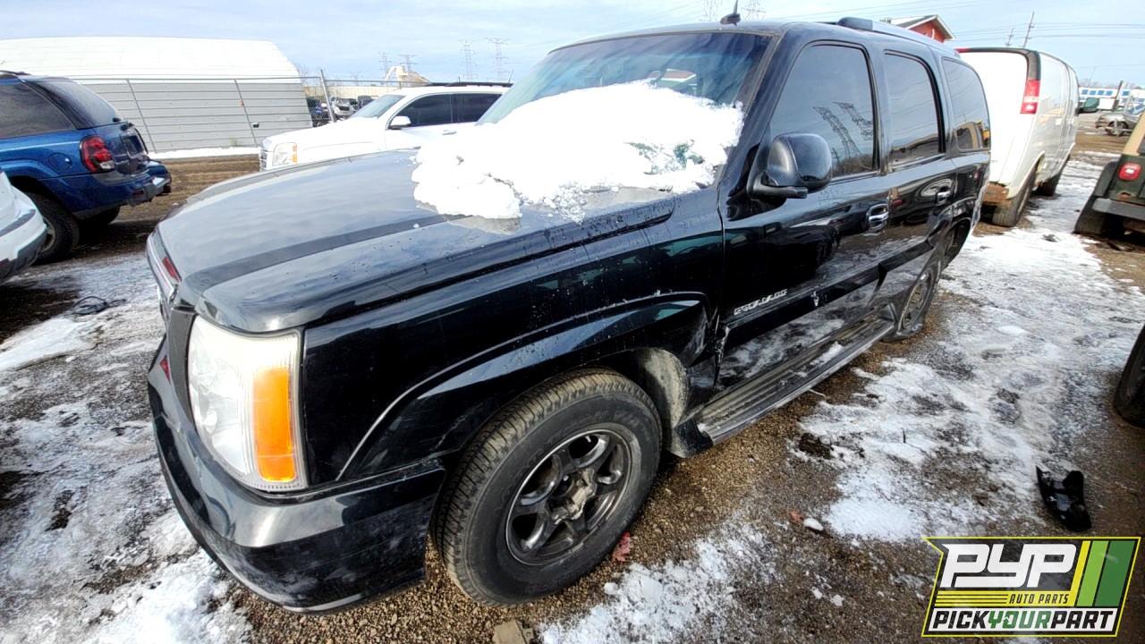2003 CADILLAC ESCALADE partes disponibles
