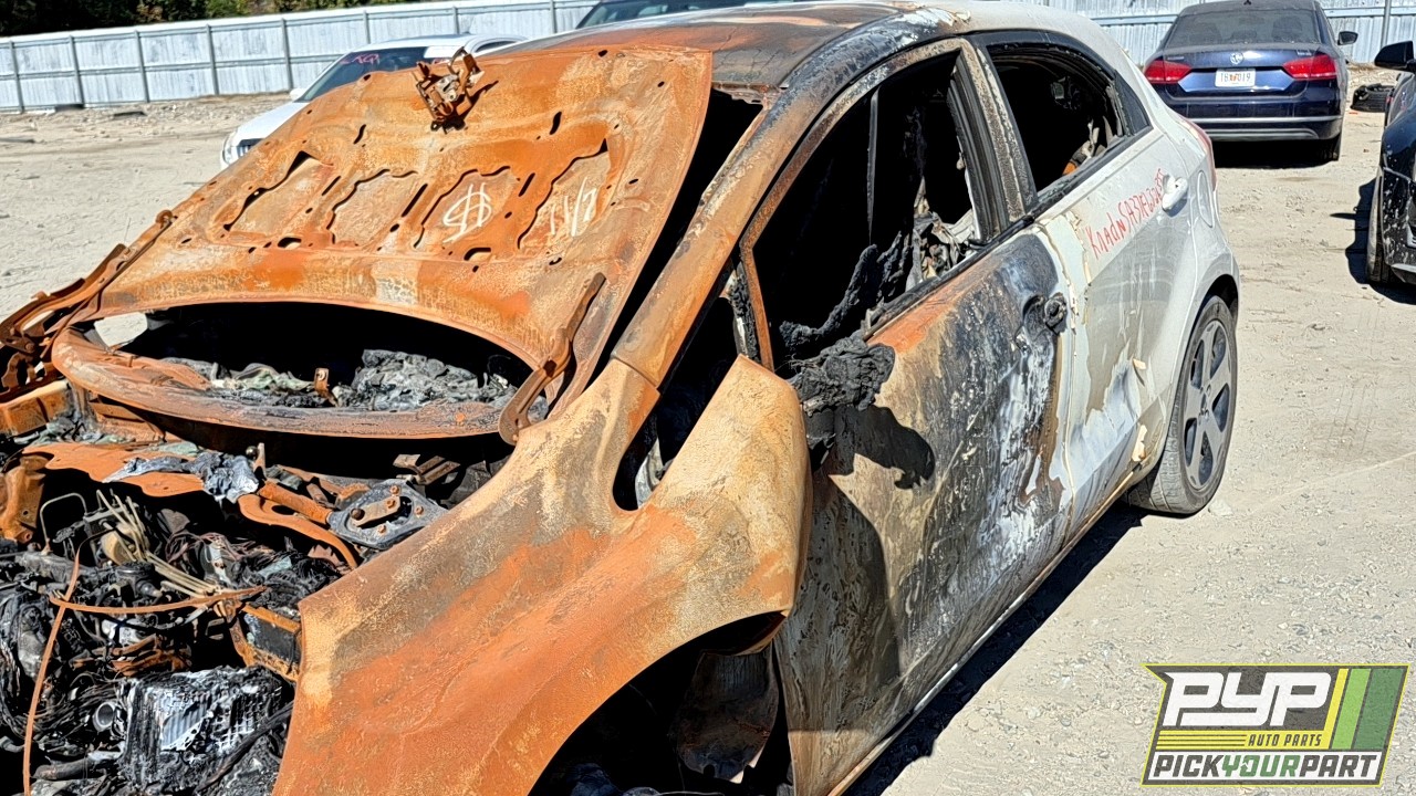 2014 KIA RIO available for parts