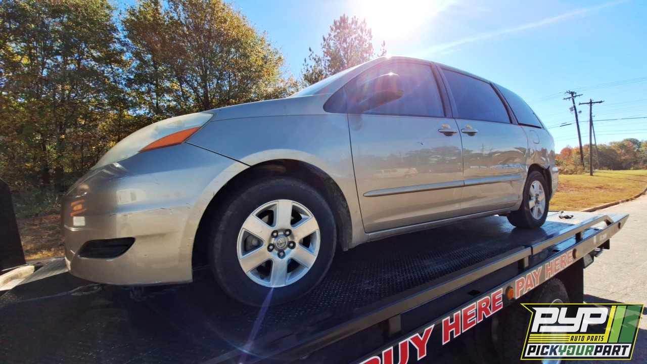 2009 TOYOTA SIENNA partes disponibles