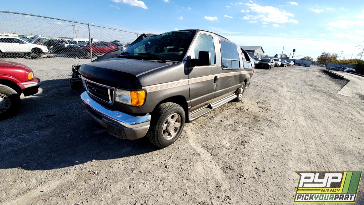 2004 FORD E-150 partes disponibles