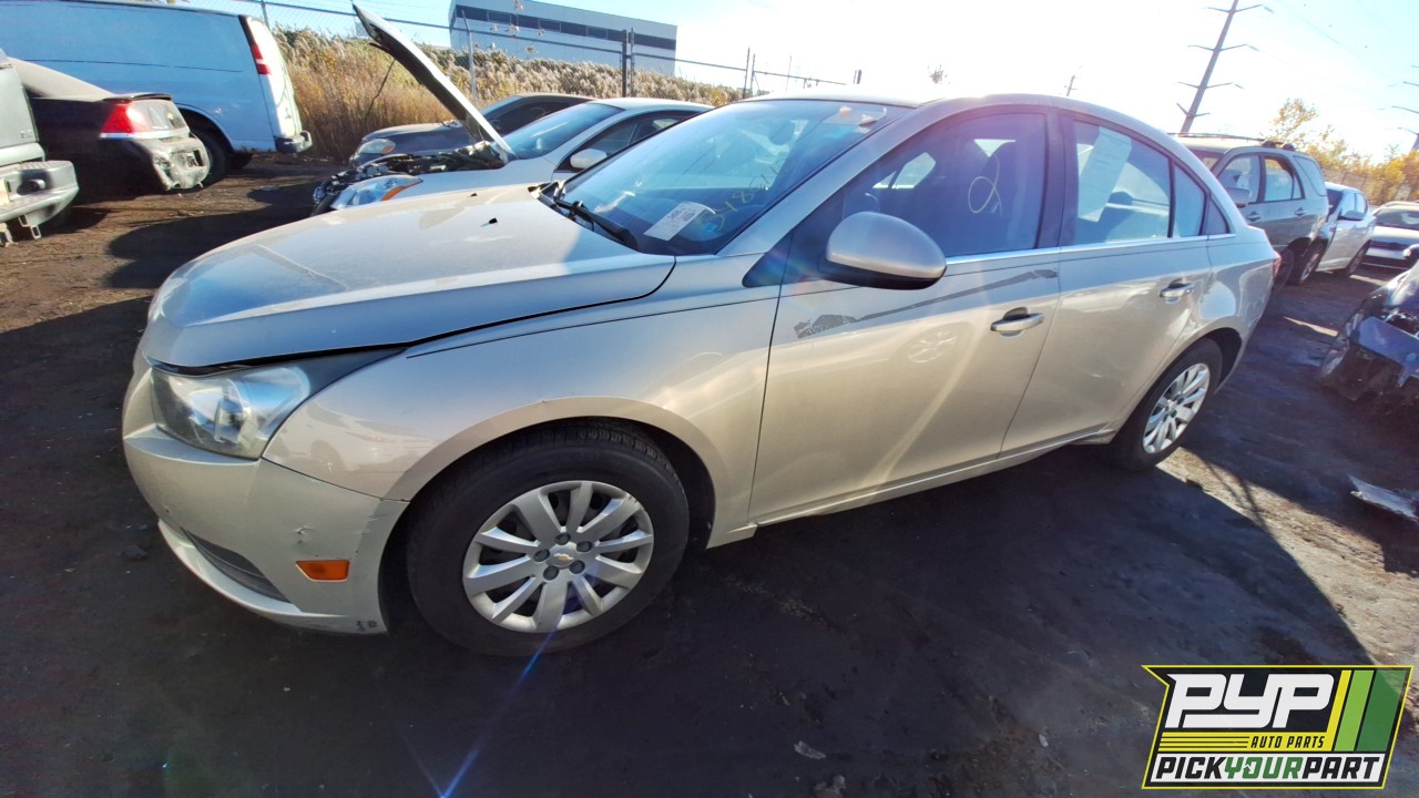 2011 CHEVROLET CRUZE partes disponibles