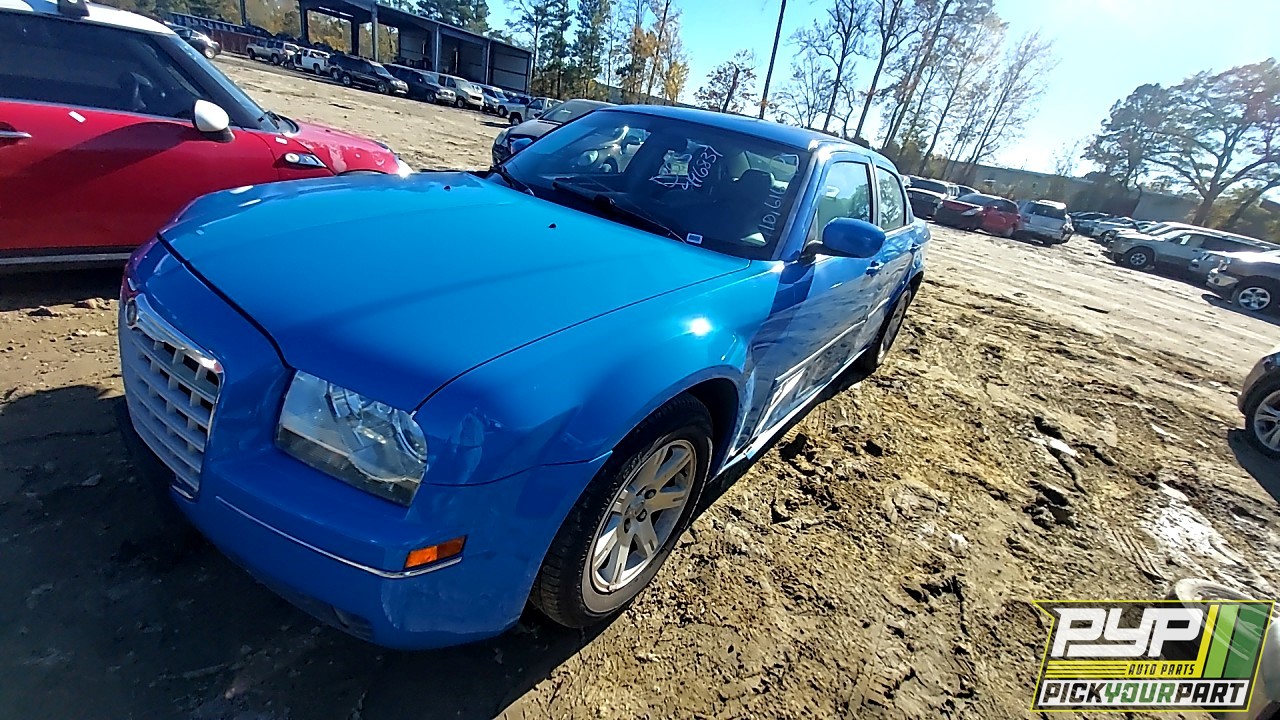 2007 CHRYSLER 300 partes disponibles