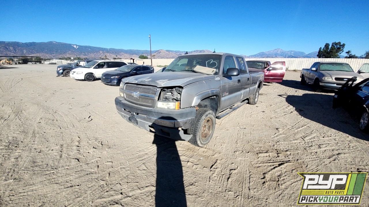 2003 CHEVROLET SILVERADO 2500 HD partes disponibles