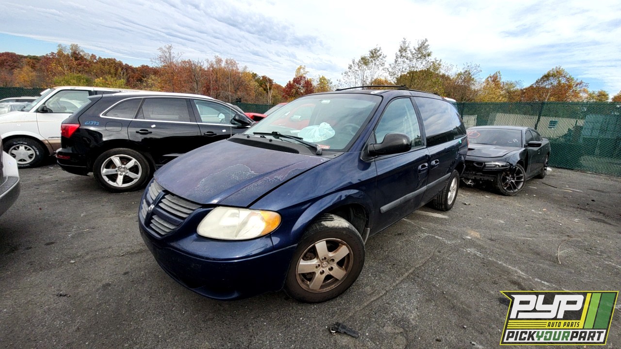 2006 DODGE CARAVAN available for parts