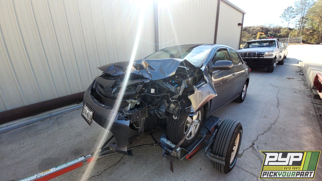 2011 TOYOTA COROLLA partes disponibles