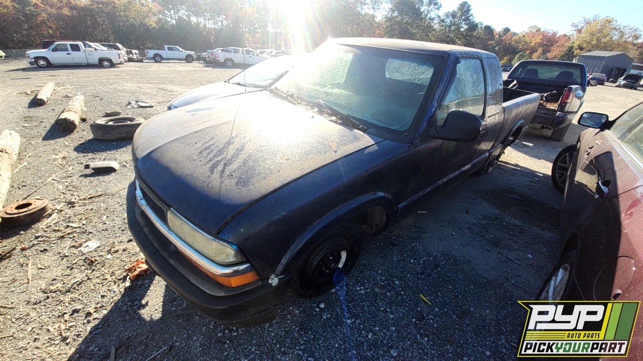 2003 CHEVROLET S10 available for parts