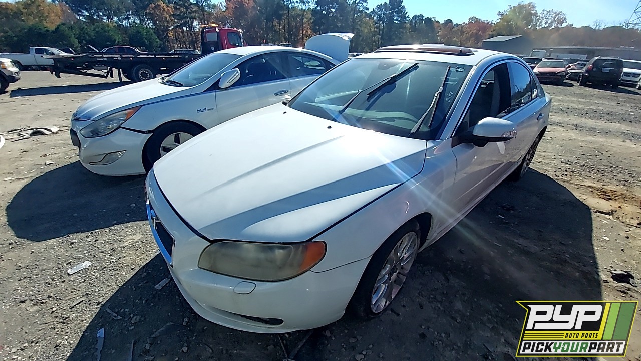 2008 VOLVO S80 available for parts