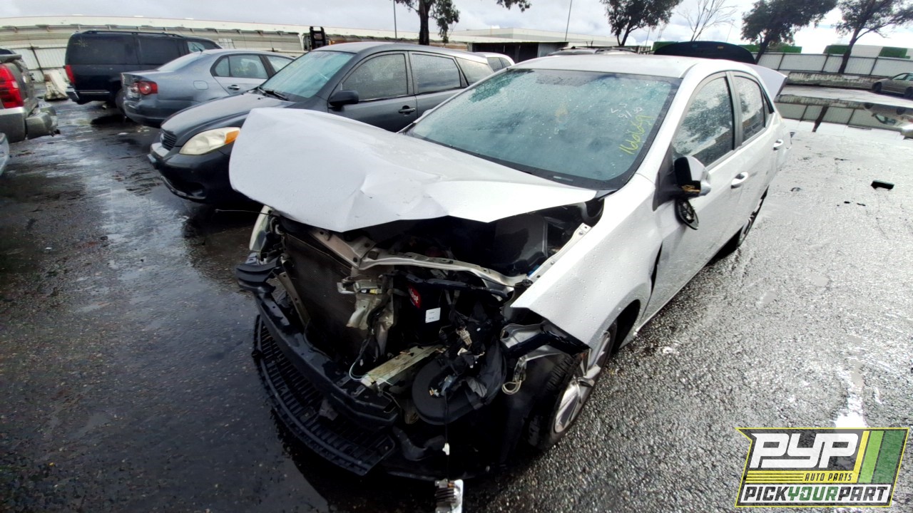 2014 TOYOTA COROLLA partes disponibles