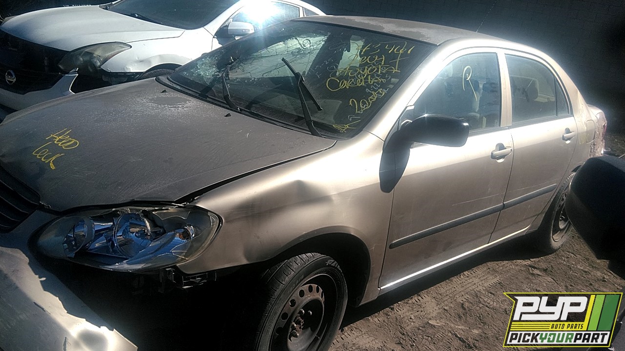 2004 TOYOTA COROLLA partes disponibles