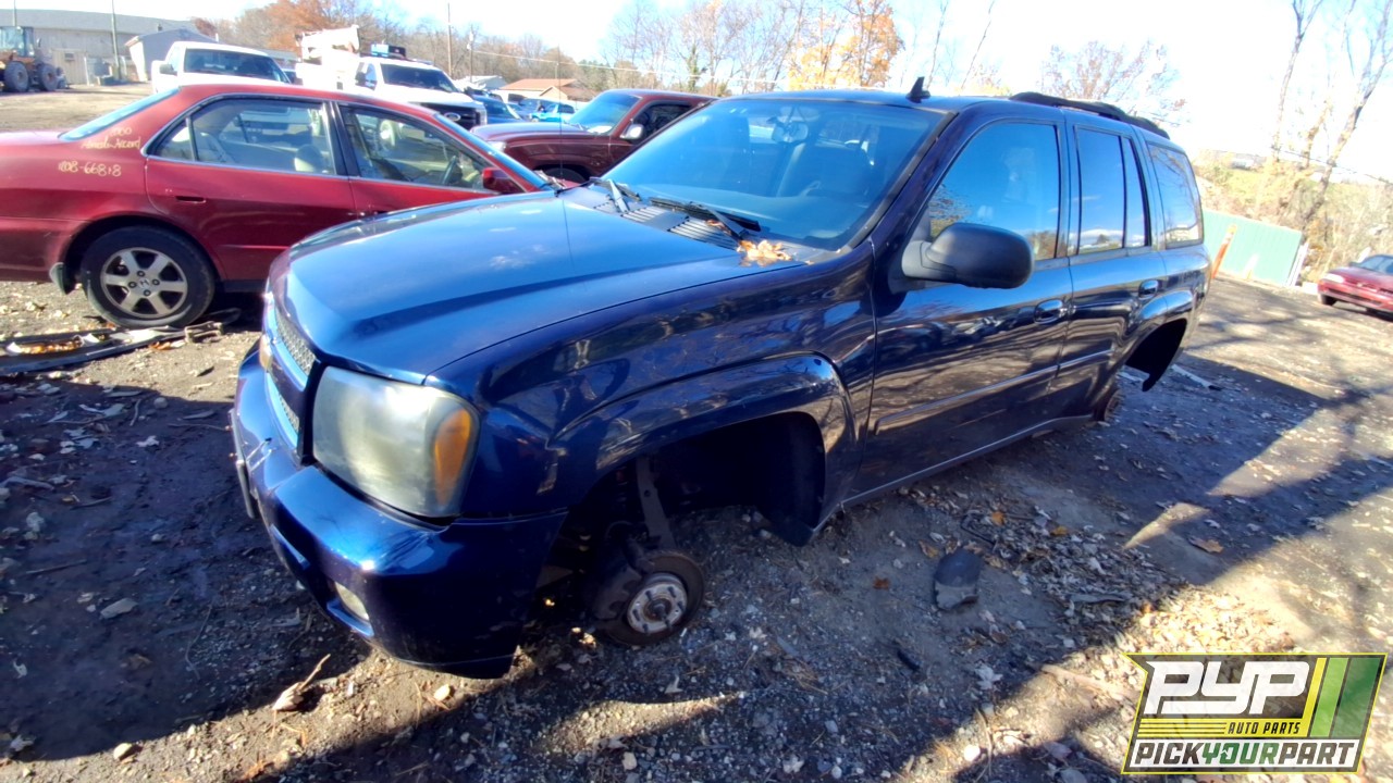 2009 CHEVROLET TRAILBLAZER available for parts