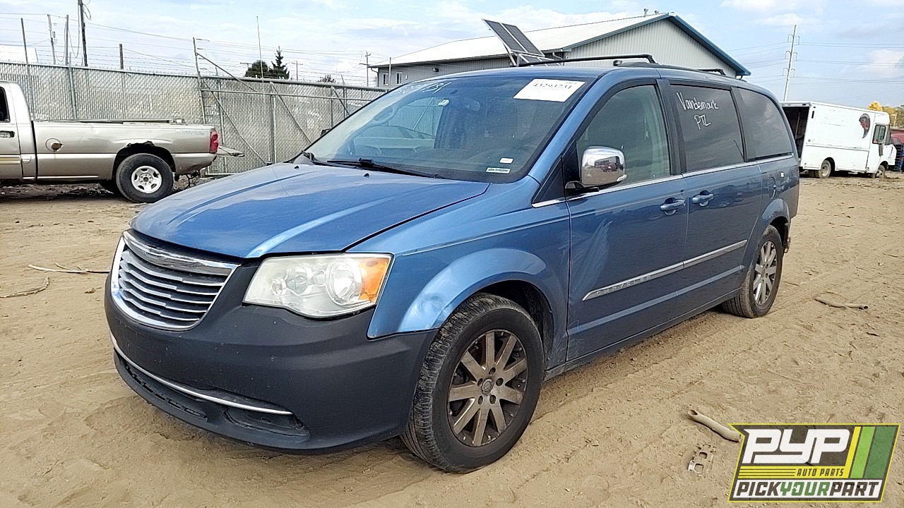 2011 CHRYSLER TOWN & COUNTRY partes disponibles