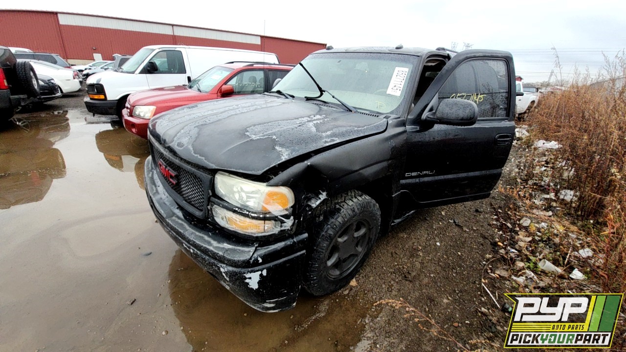 2004 GMC YUKON XL 1500 partes disponibles