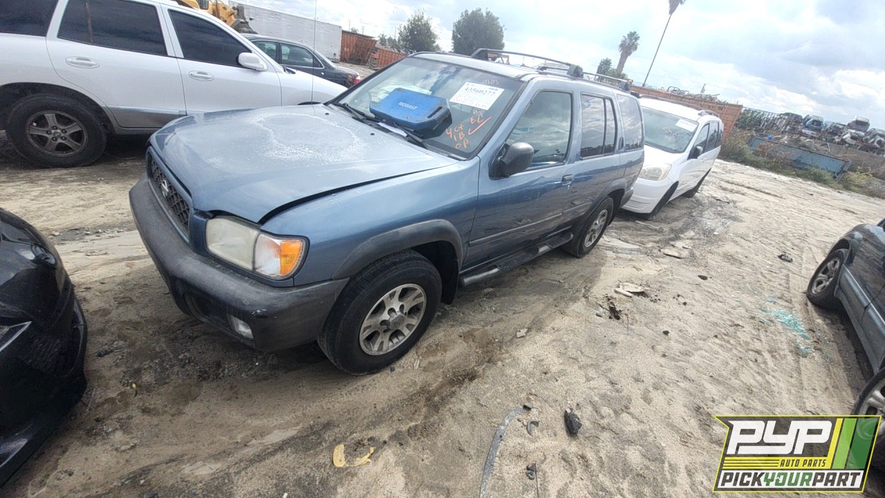 2001 NISSAN PATHFINDER partes disponibles