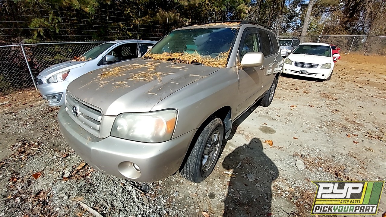2004 TOYOTA HIGHLANDER partes disponibles