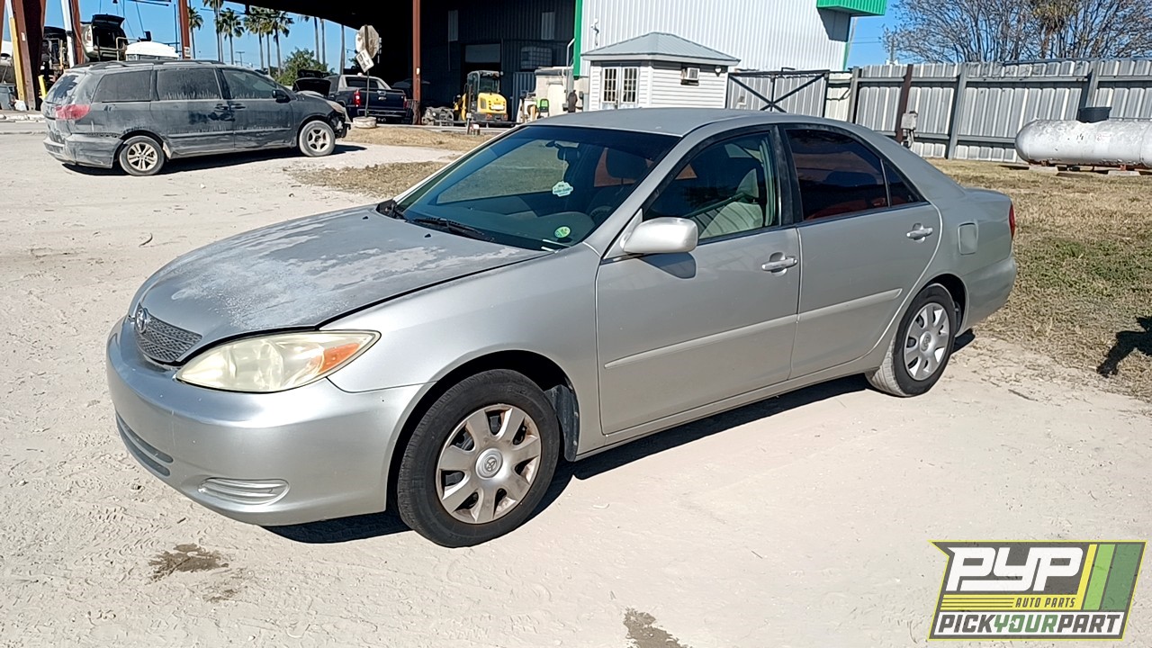 2003 TOYOTA CAMRY partes disponibles