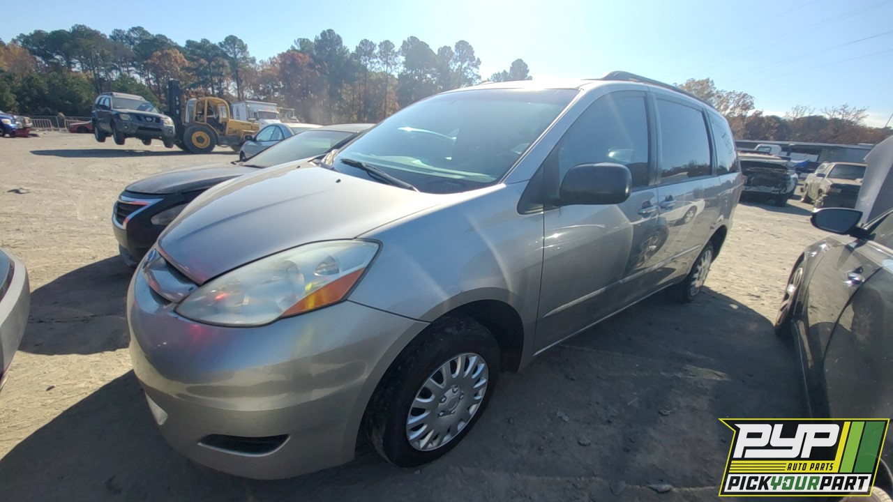 2008 TOYOTA SIENNA available for parts