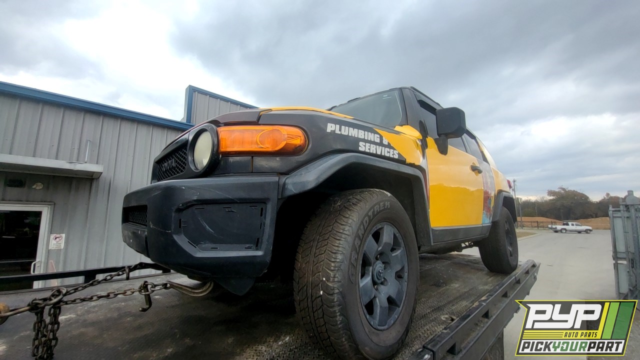 2007 TOYOTA FJ CRUISER partes disponibles