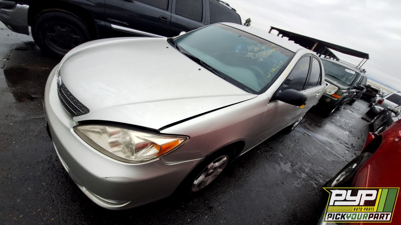2002 TOYOTA CAMRY partes disponibles
