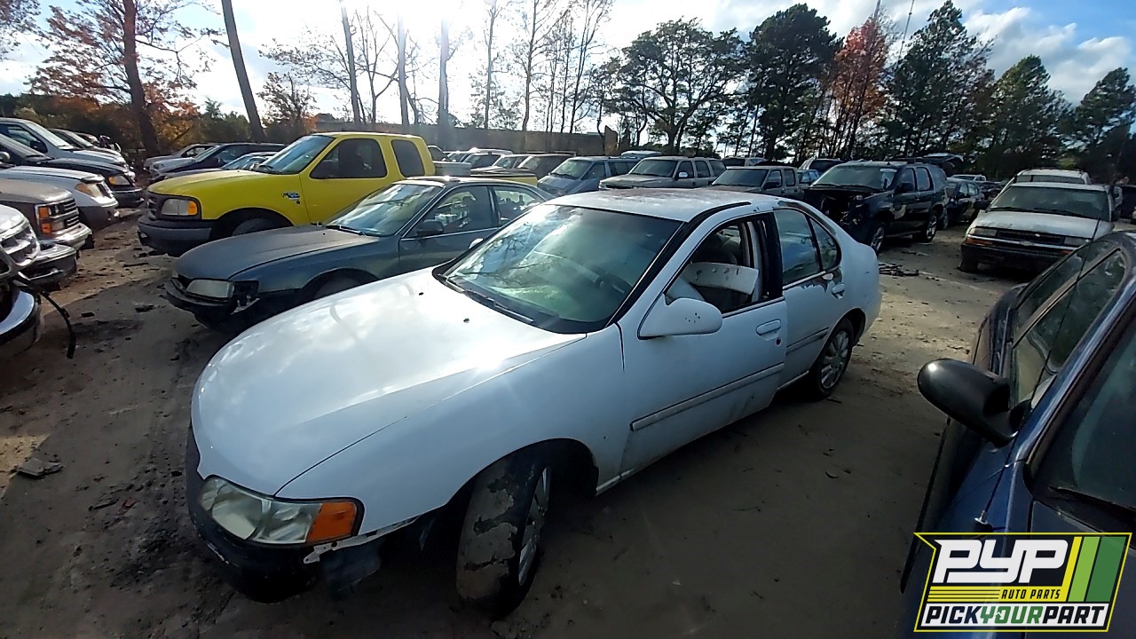 2000 NISSAN ALTIMA available for parts