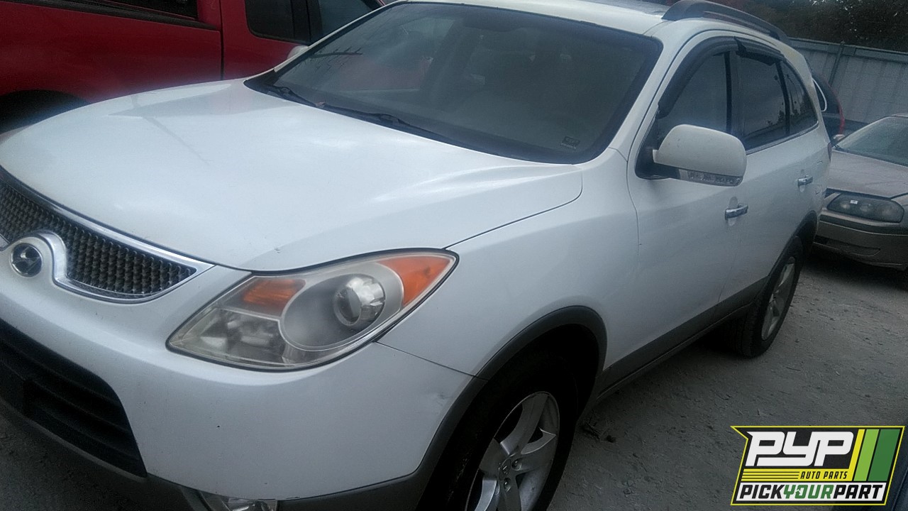 2011 HYUNDAI VERACRUZ available for parts