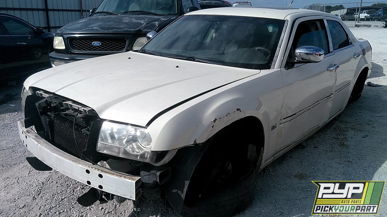 2008 CHRYSLER 300 partes disponibles