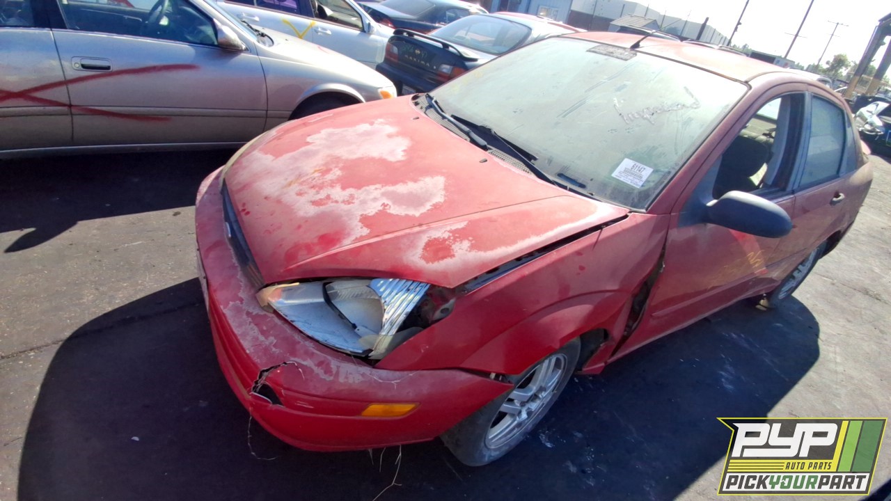 2001 FORD FOCUS available for parts