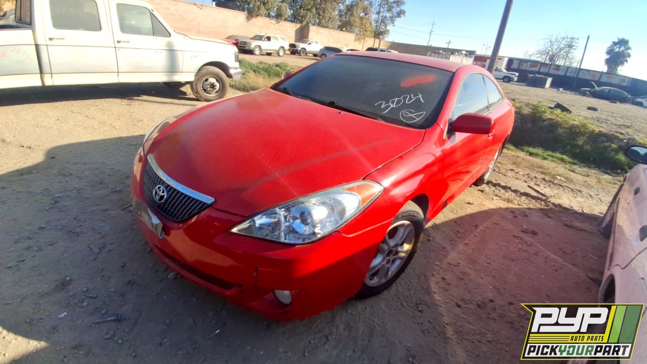 2004 TOYOTA SOLARA partes disponibles