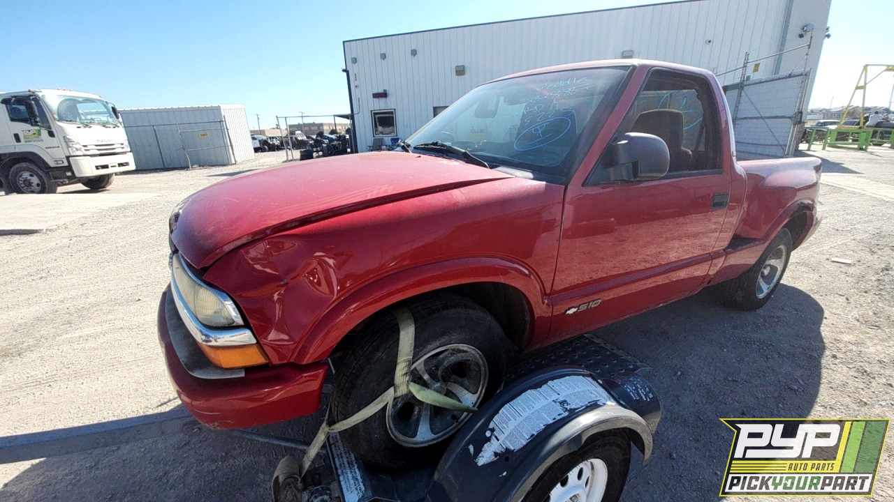 2002 CHEVROLET S10 available for parts