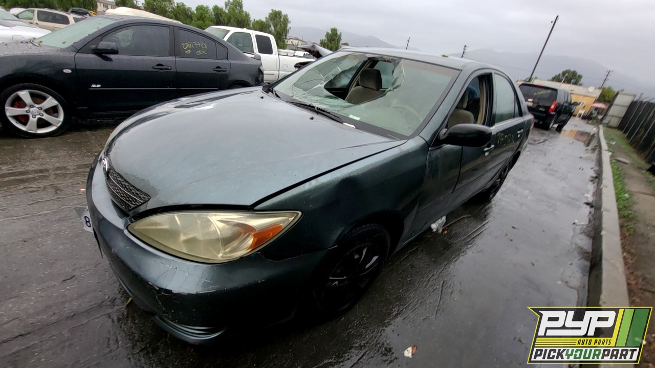 2003 TOYOTA CAMRY partes disponibles