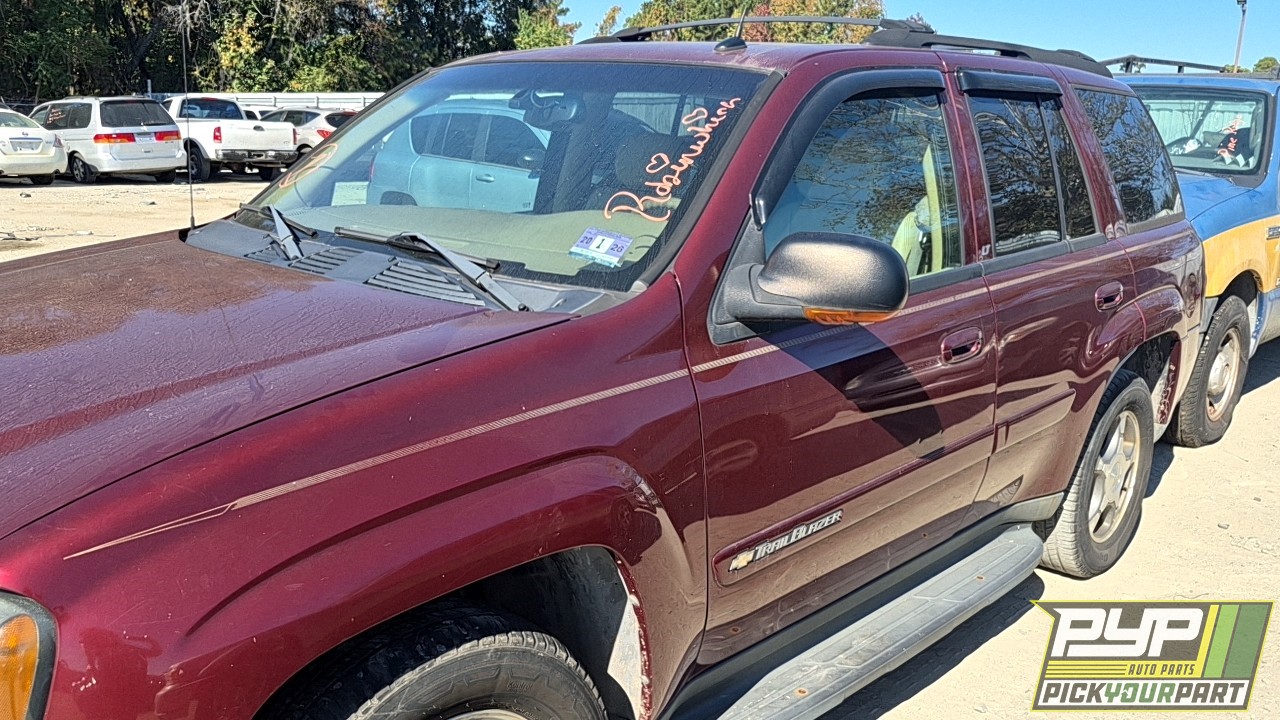 2004 CHEVROLET TRAILBLAZER available for parts