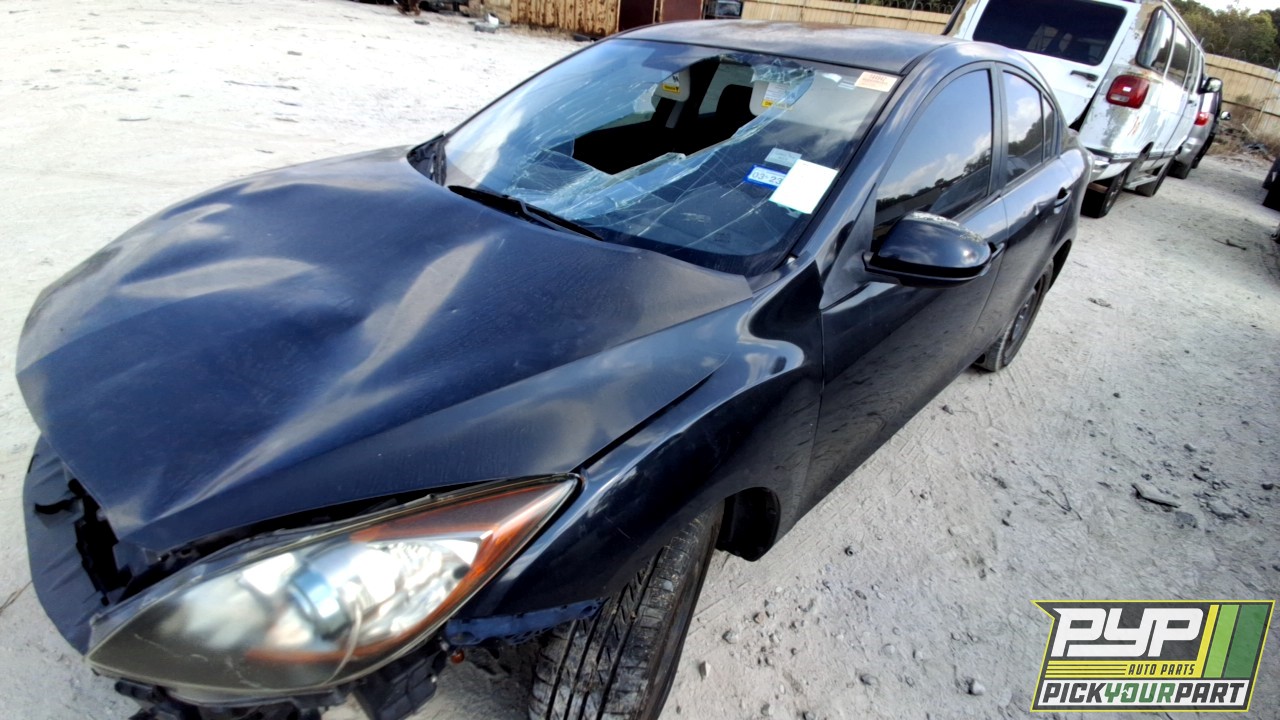 2013 MAZDA 3 partes disponibles