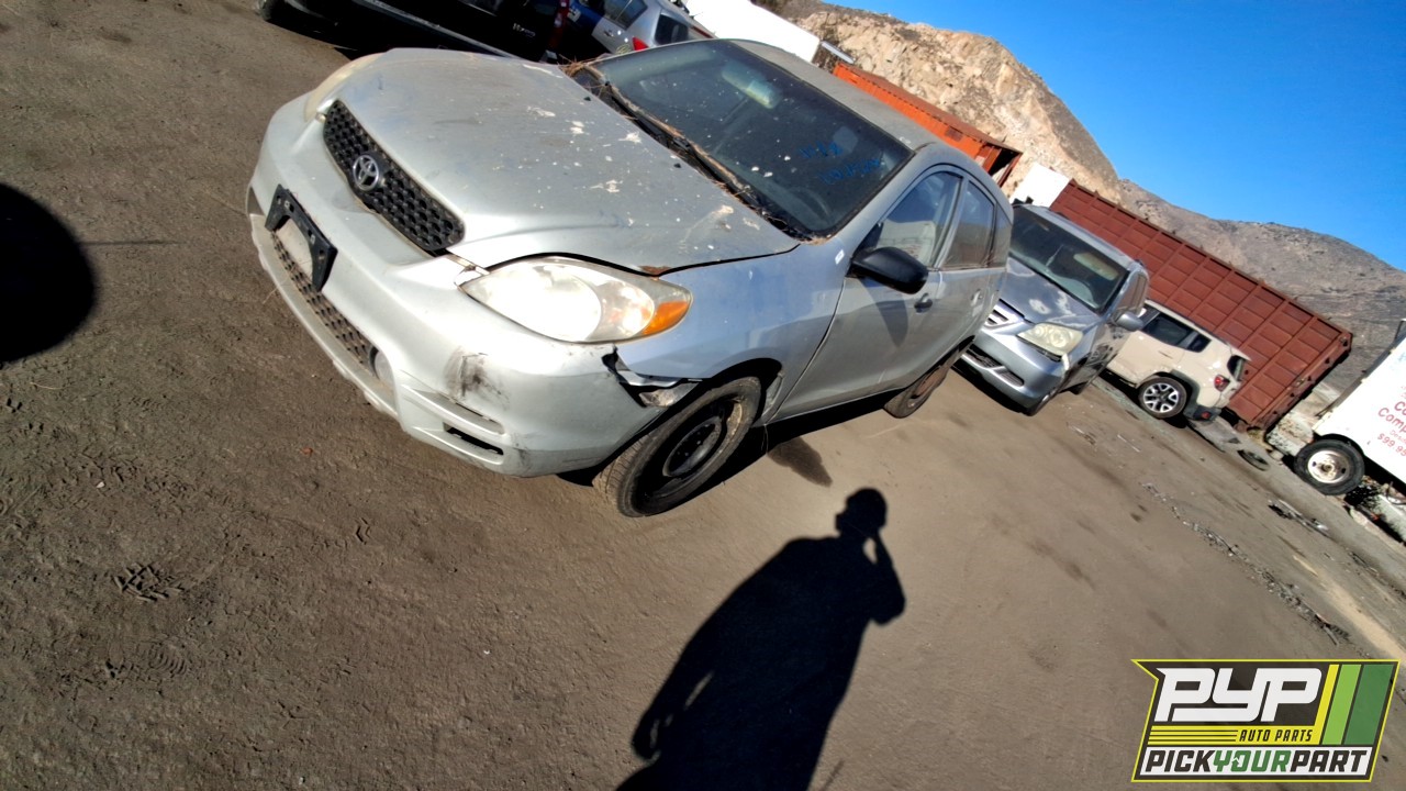 2003 TOYOTA MATRIX partes disponibles