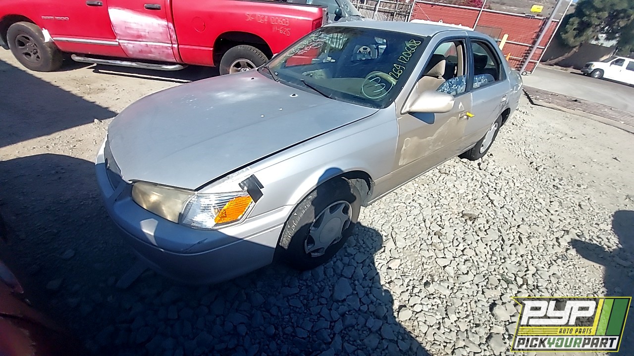 2000 TOYOTA CAMRY available for parts