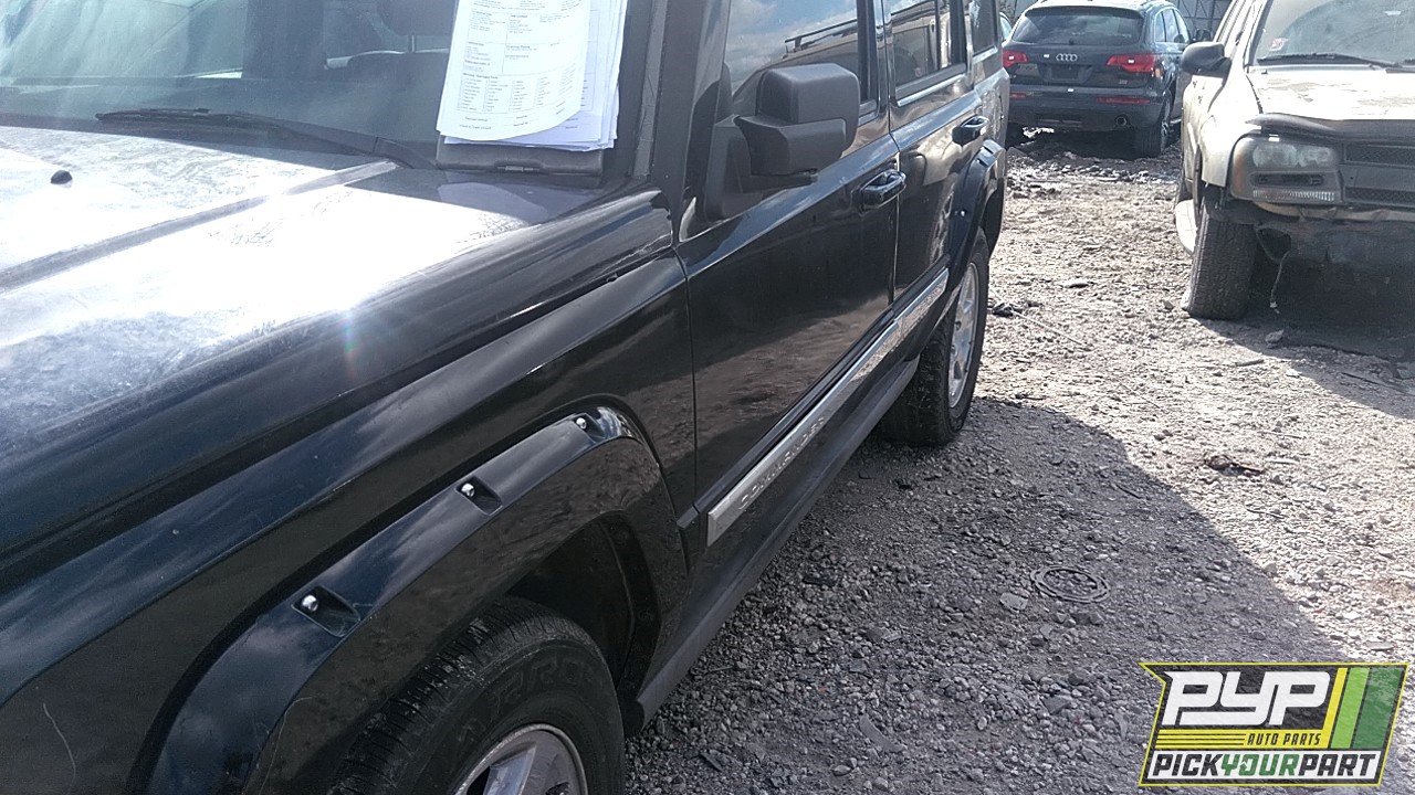2006 JEEP COMMANDER available for parts