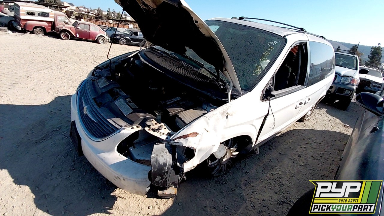 2004 CHRYSLER TOWN & COUNTRY partes disponibles
