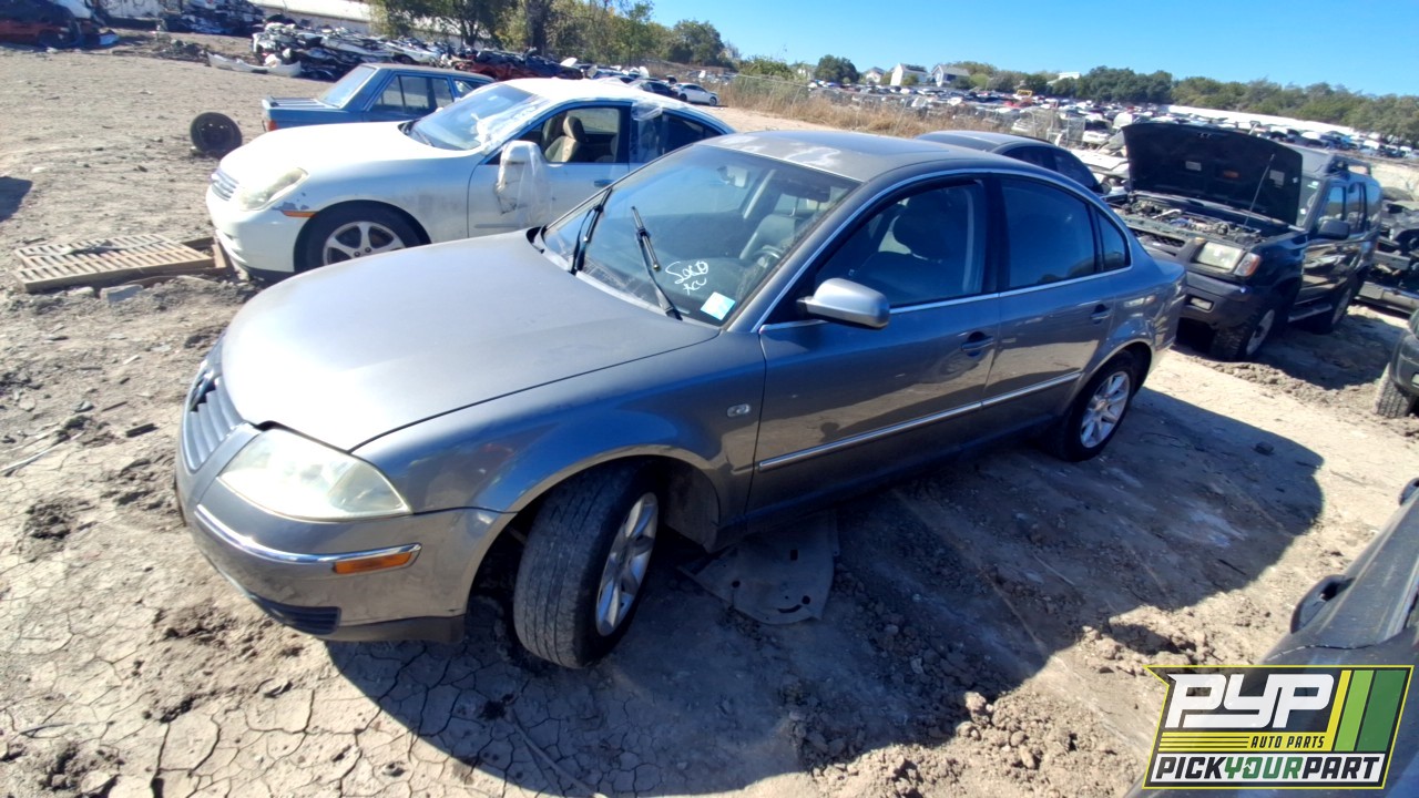 2004 VOLKSWAGEN PASSAT partes disponibles