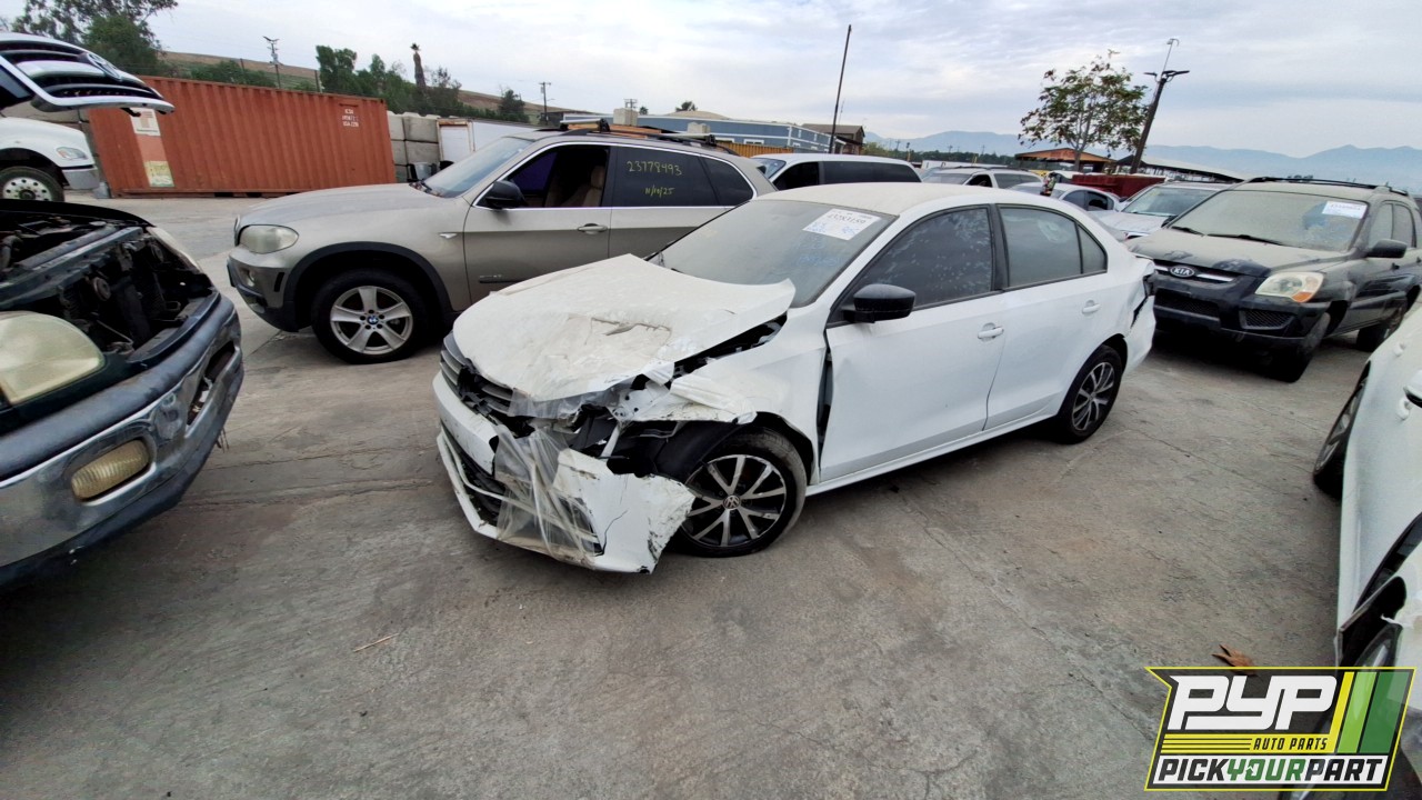 2016 VOLKSWAGEN JETTA available for parts