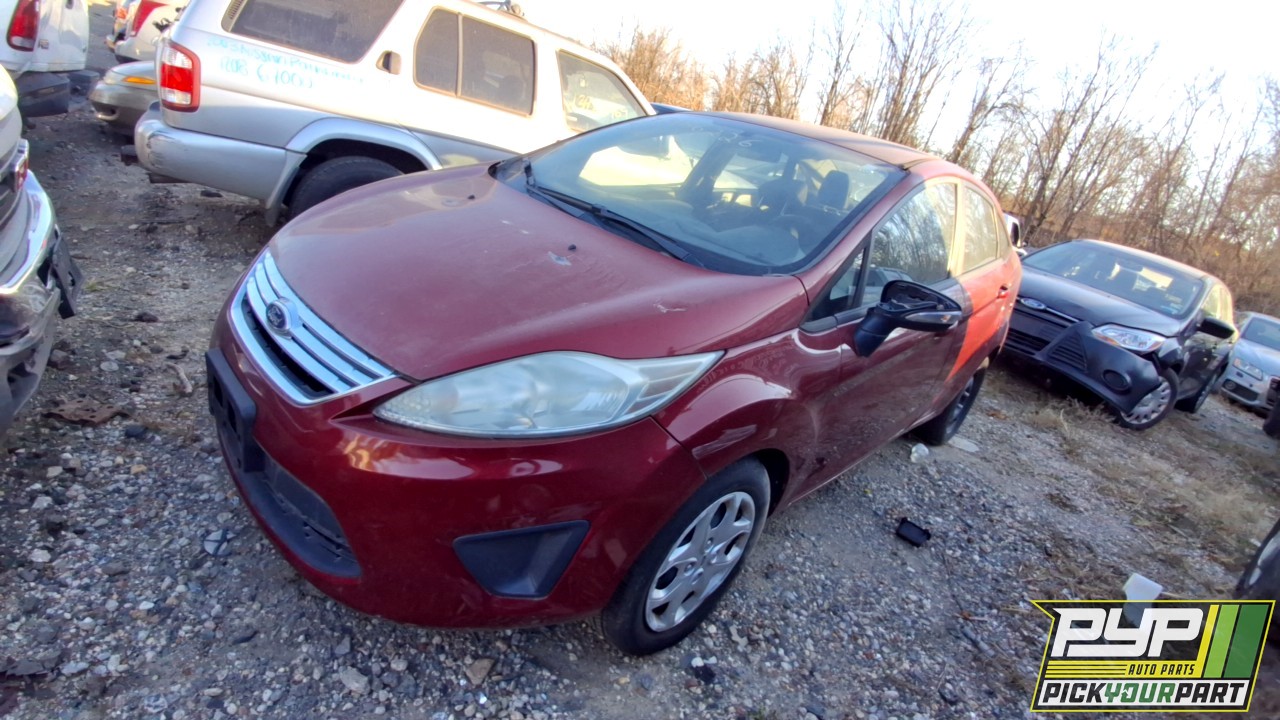 2013 FORD FIESTA partes disponibles