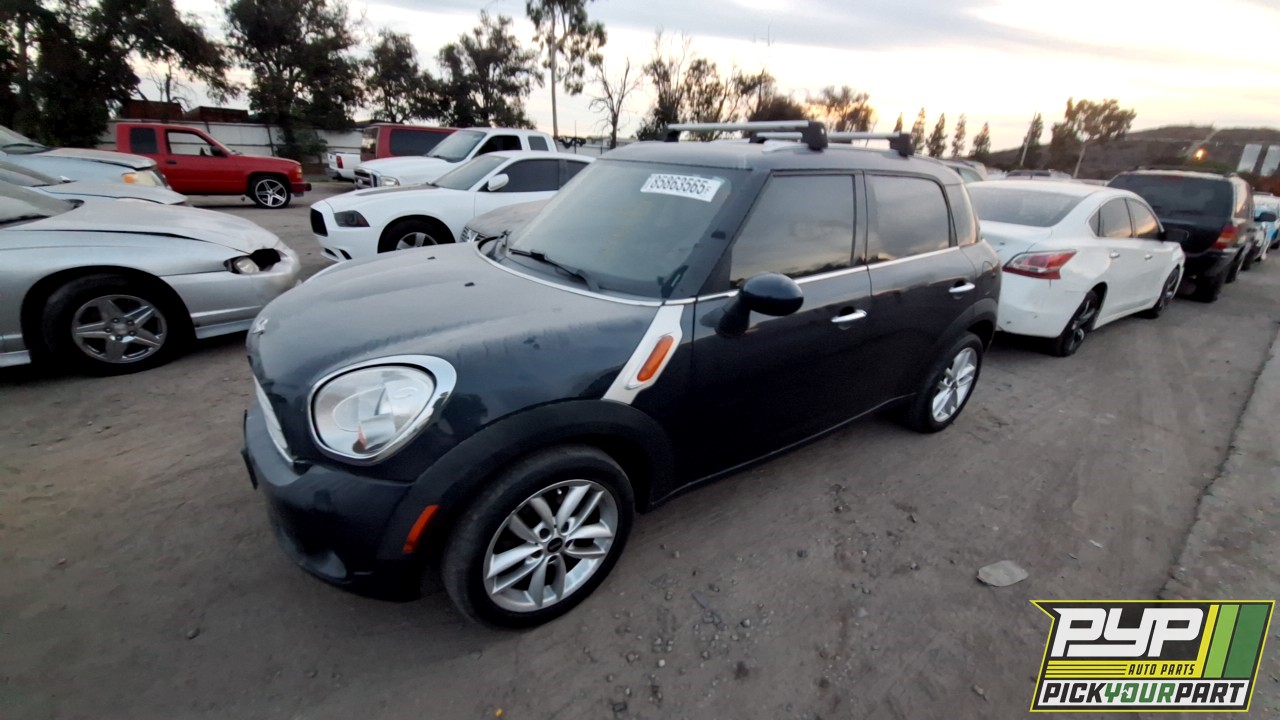 2013 MINI COOPER COUNTRYMAN available for parts