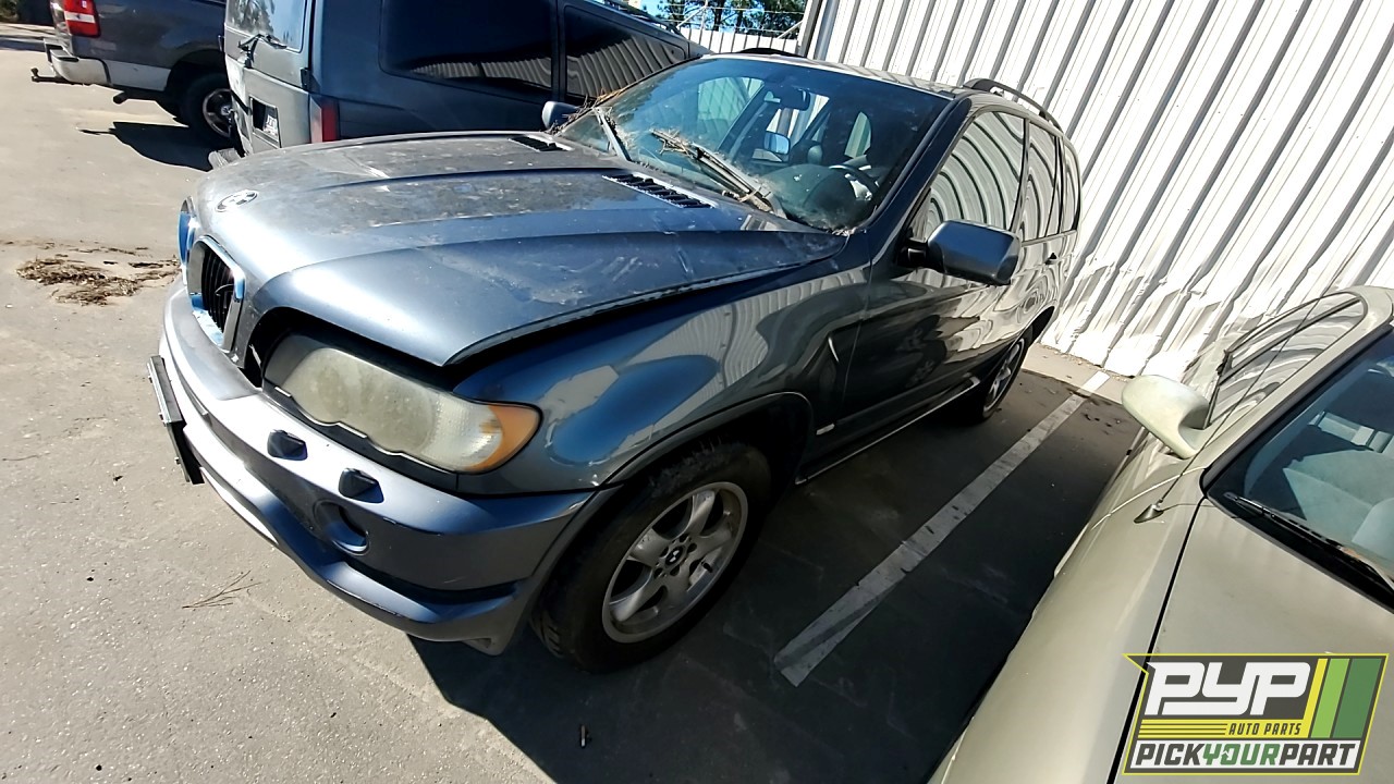 2002 BMW X5 partes disponibles