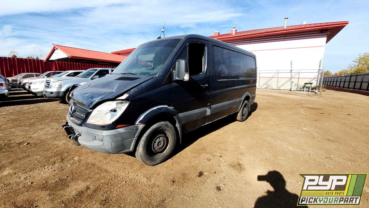 2013 MERCEDES-BENZ SPRINTER 2500 partes disponibles
