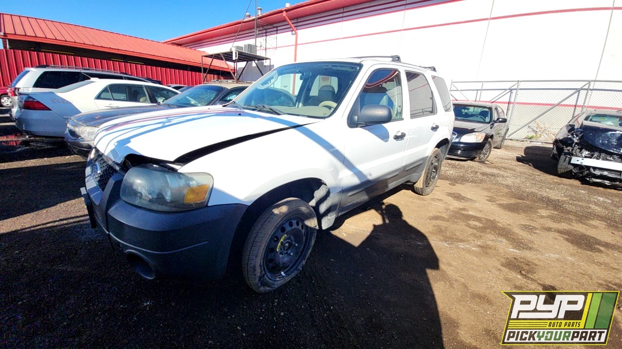 2005 FORD ESCAPE partes disponibles