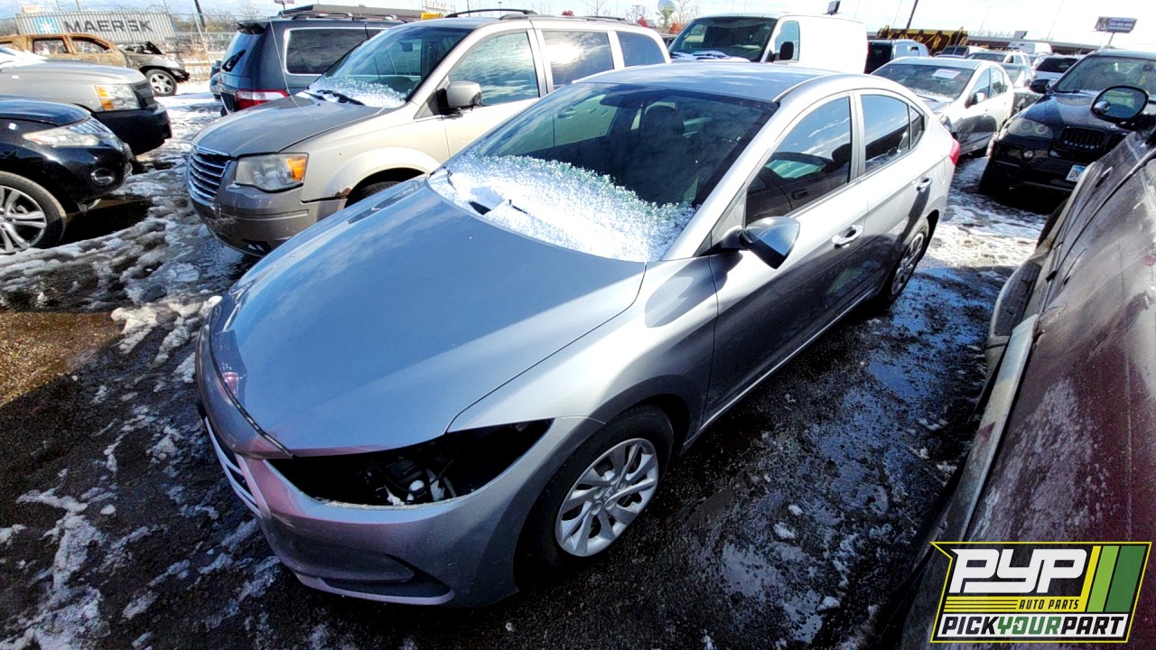 2017 HYUNDAI ELANTRA partes disponibles