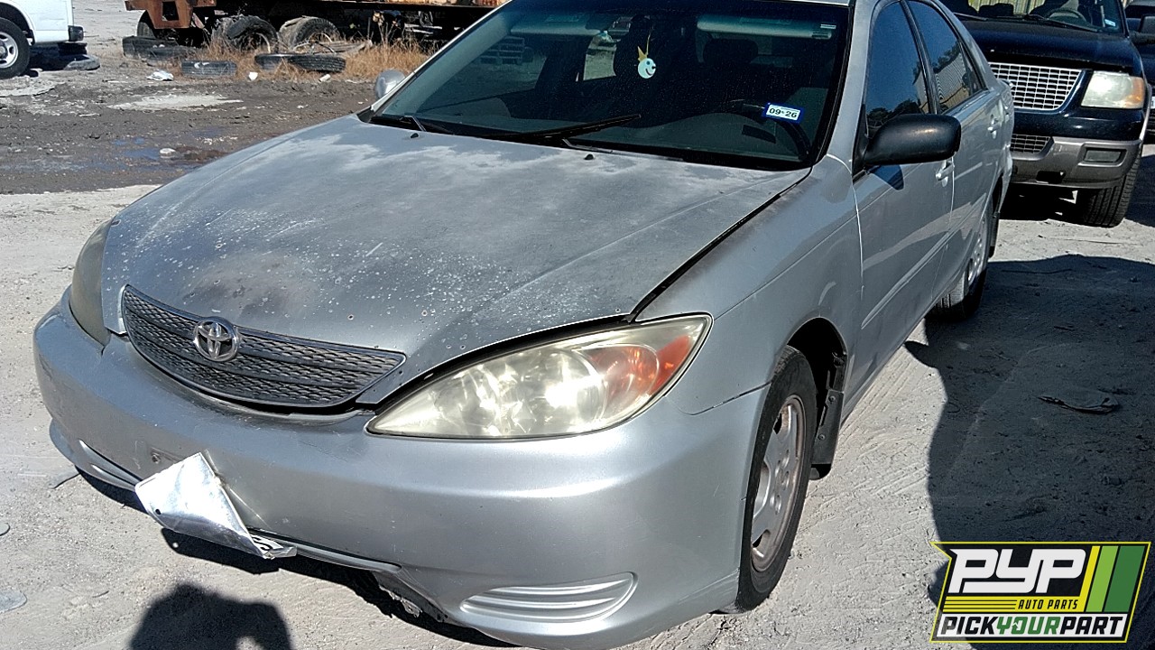 2003 TOYOTA CAMRY partes disponibles