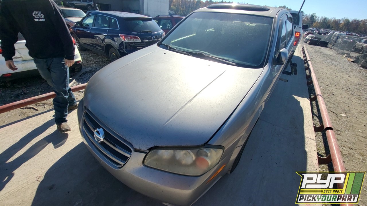 2002 NISSAN MAXIMA partes disponibles