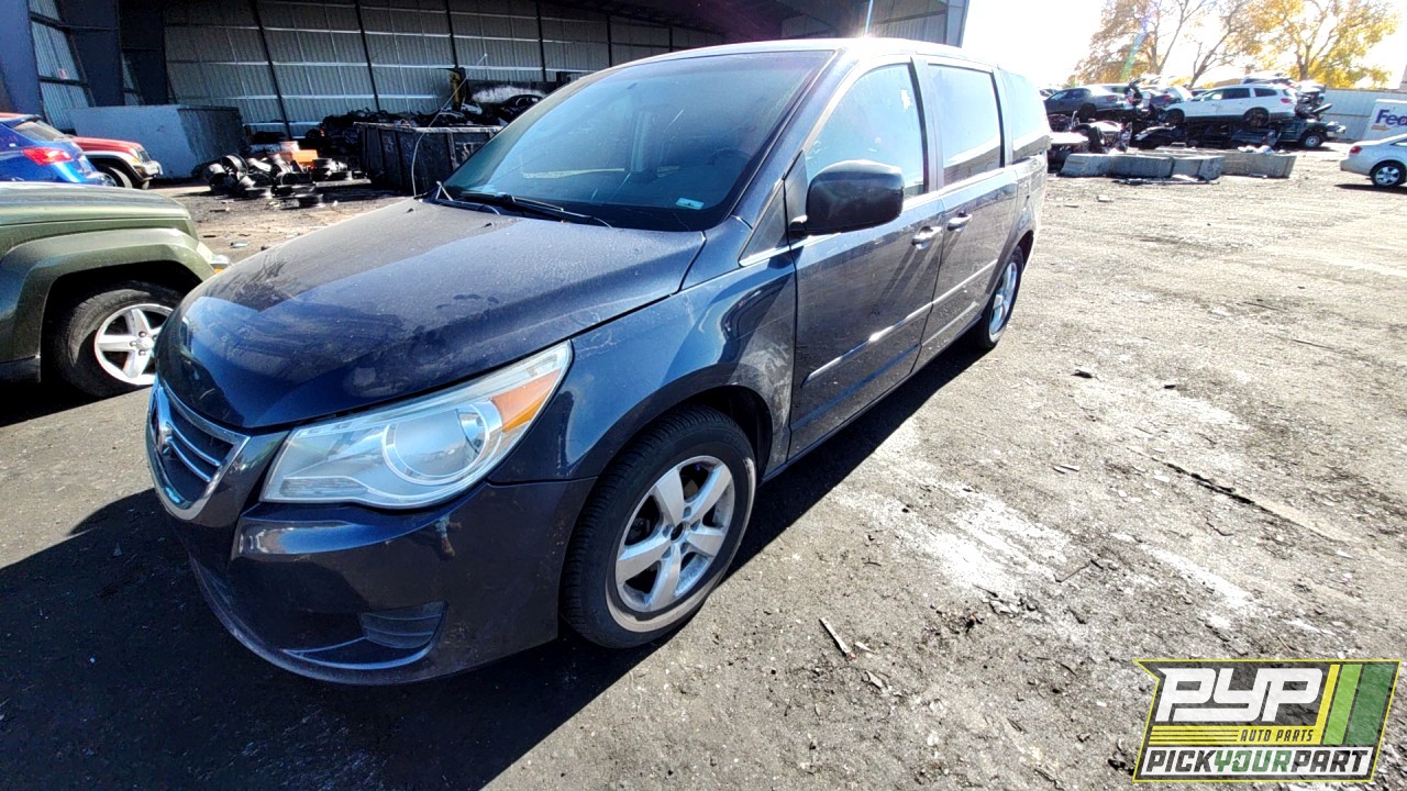 2009 VOLKSWAGEN ROUTAN available for parts