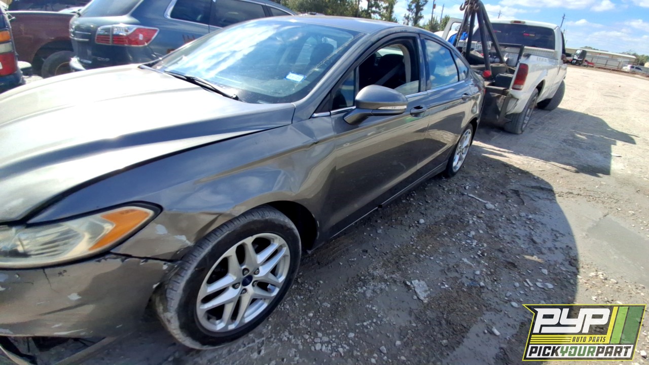 2013 FORD FUSION partes disponibles