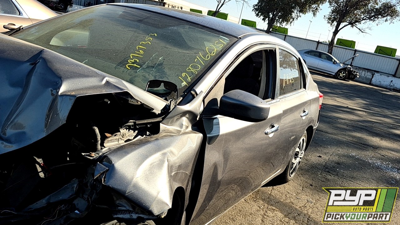 2015 NISSAN SENTRA partes disponibles
