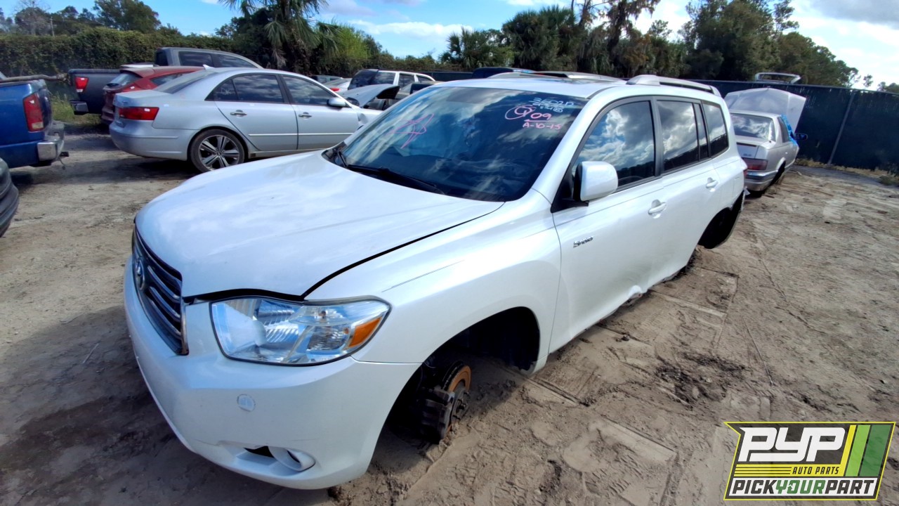 2009 TOYOTA HIGHLANDER available for parts