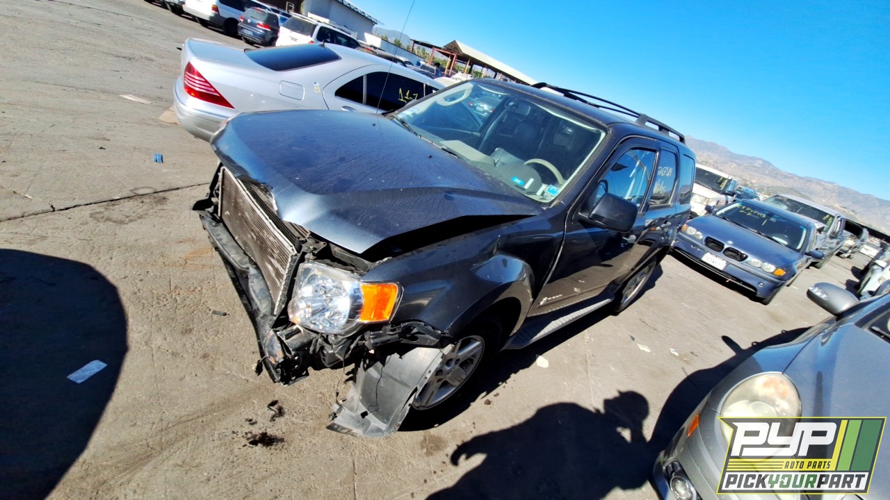 2009 FORD ESCAPE available for parts